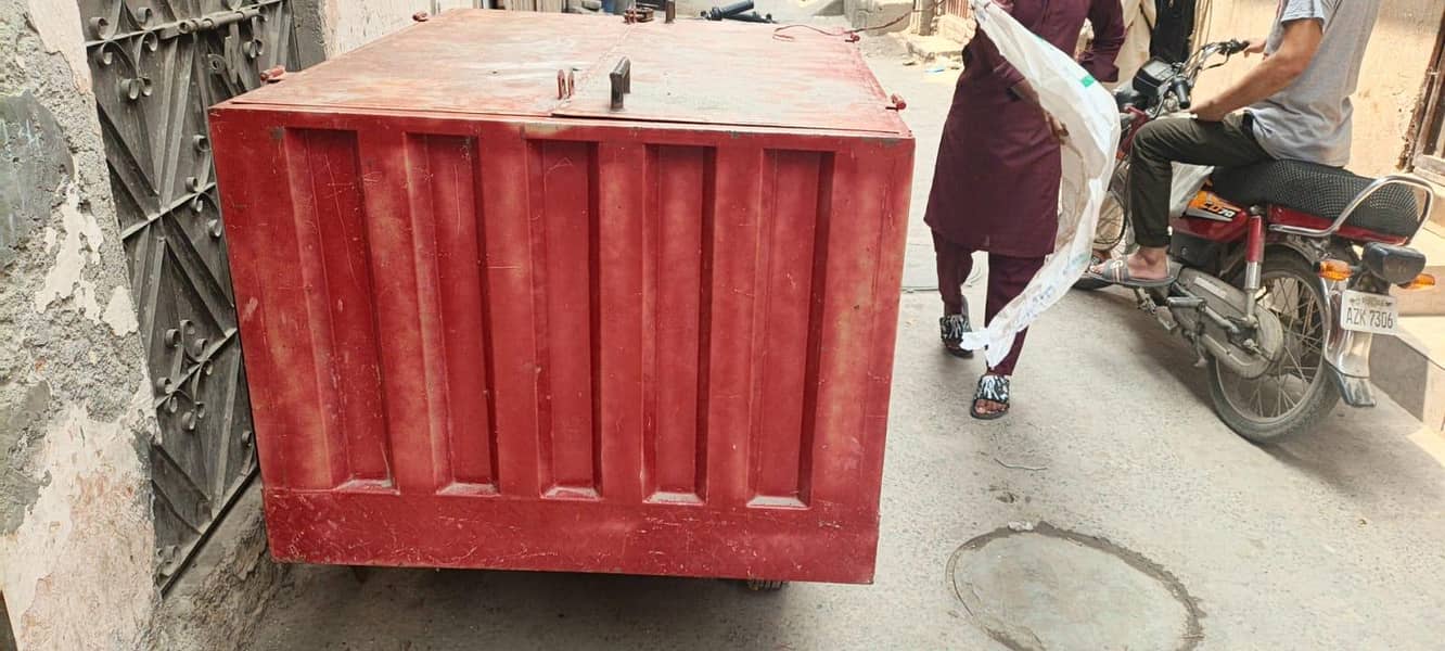 Loader Rickshaw 1