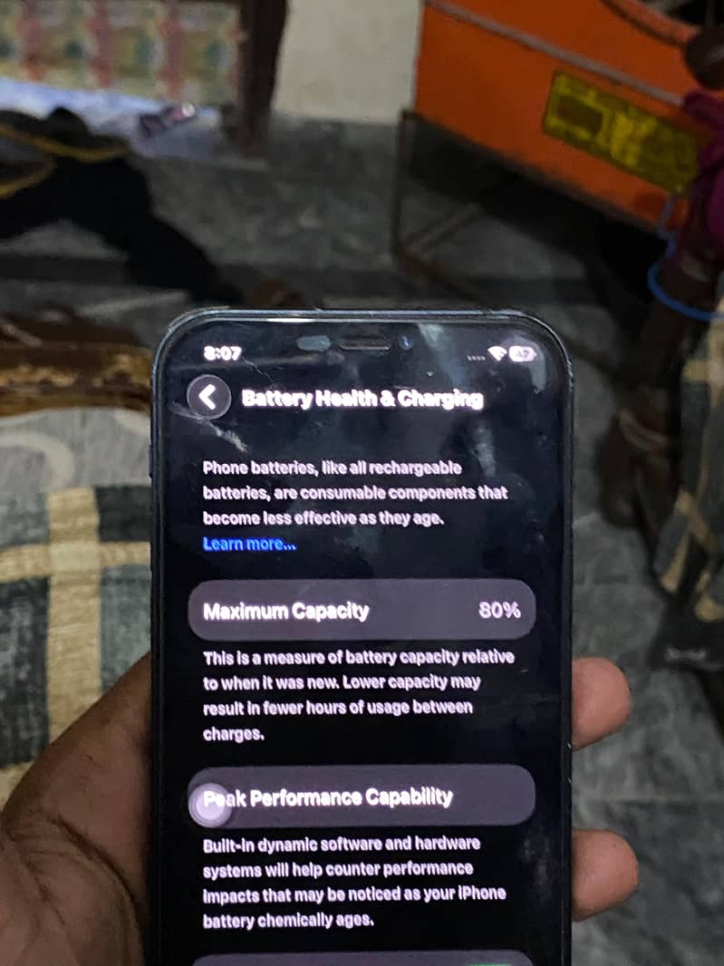 Apple iPhone 12 7