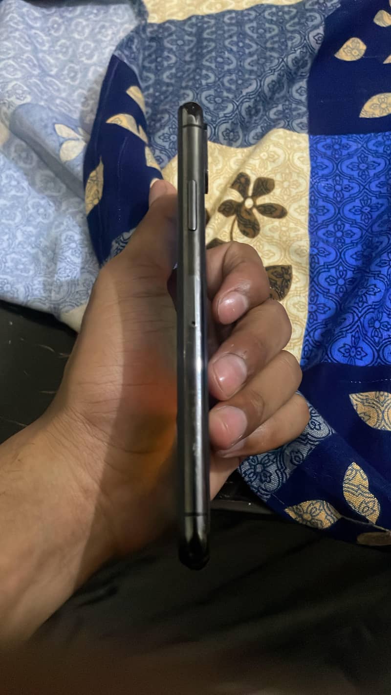 Apple iPhone X 7