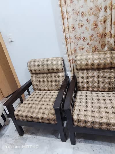 10/10 condition 5 seater sofa