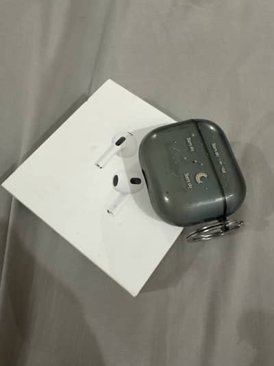 Original Apple Airpods Generation 3 full box