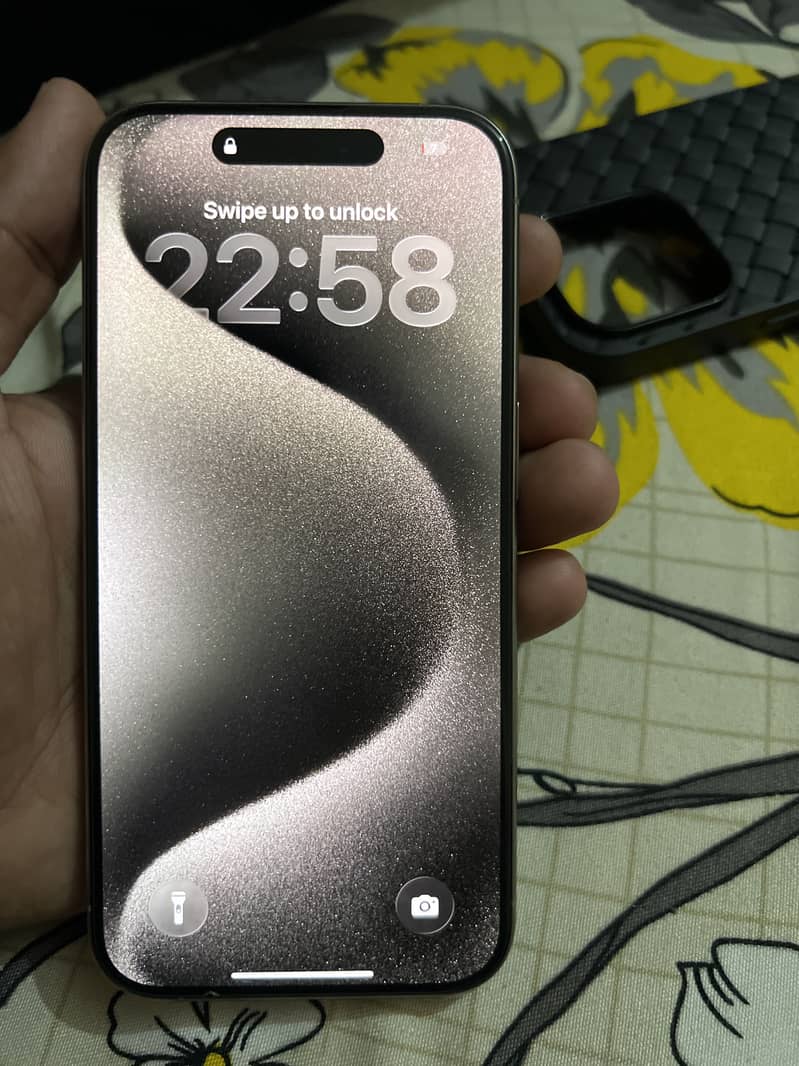 Apple iPhone 15 Pro 2