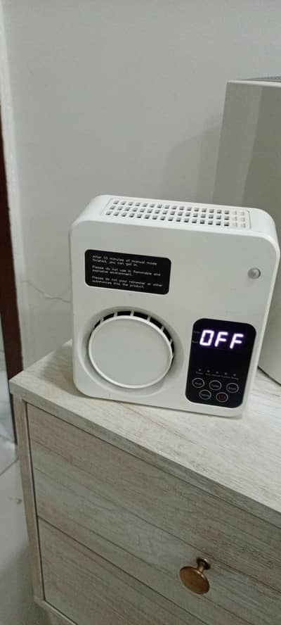 OZONE GENERATOR AND AIR PURIFIER