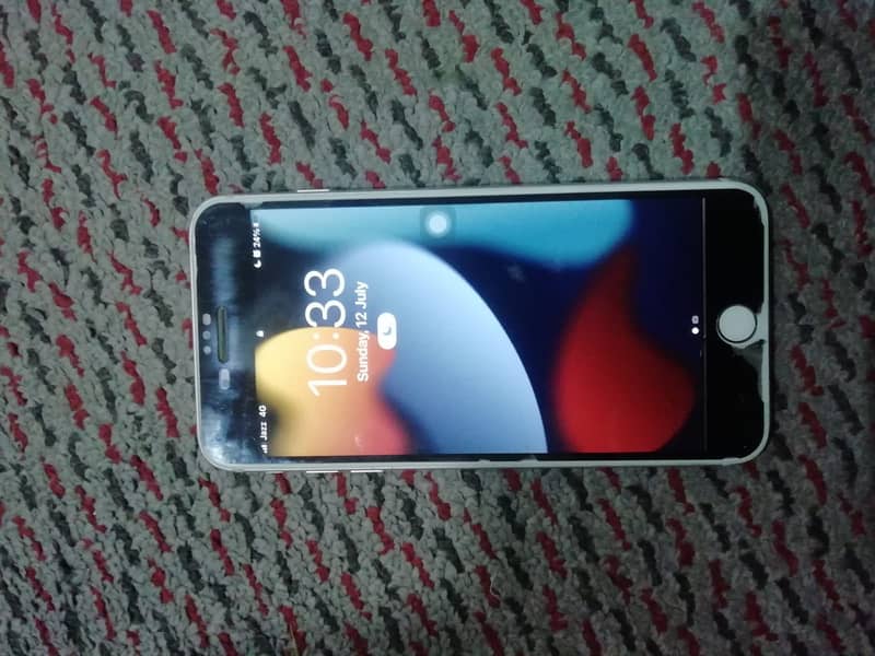 Apple iPhone 7 Plus 5