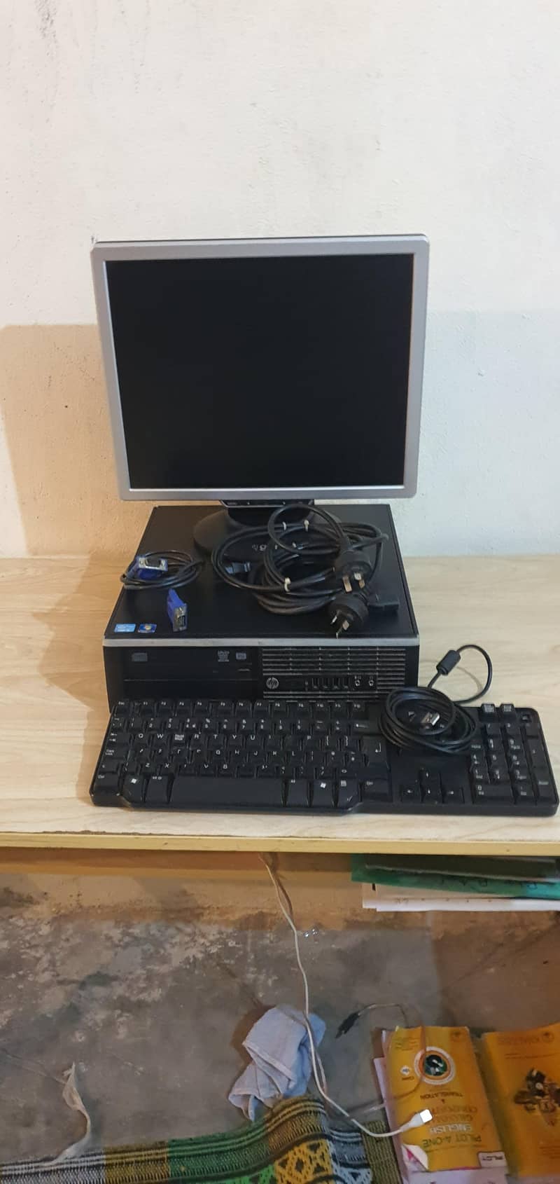 Desktop computer 3