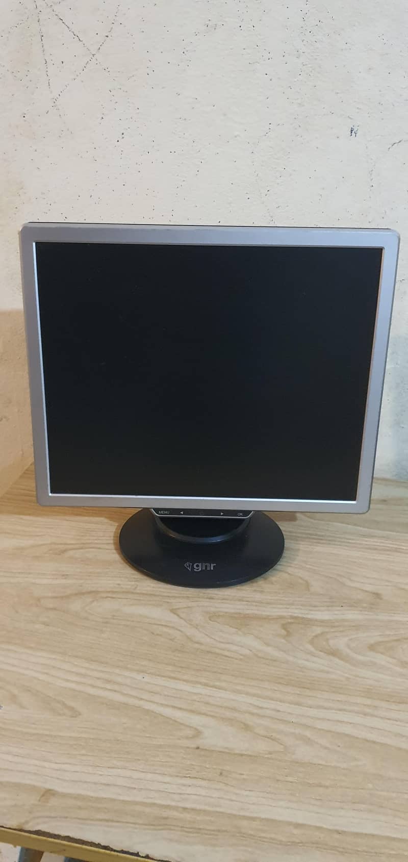 Desktop computer 7
