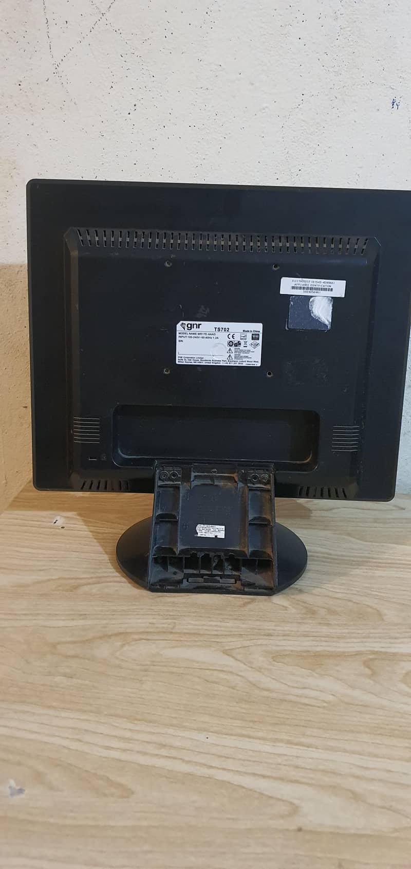 Desktop computer 8