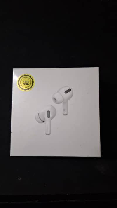 Apple iPhone  earbuds