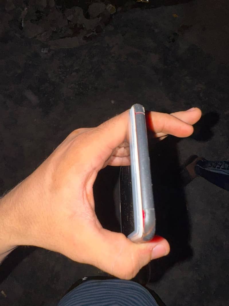 Apple iPhone 7 Plus 5