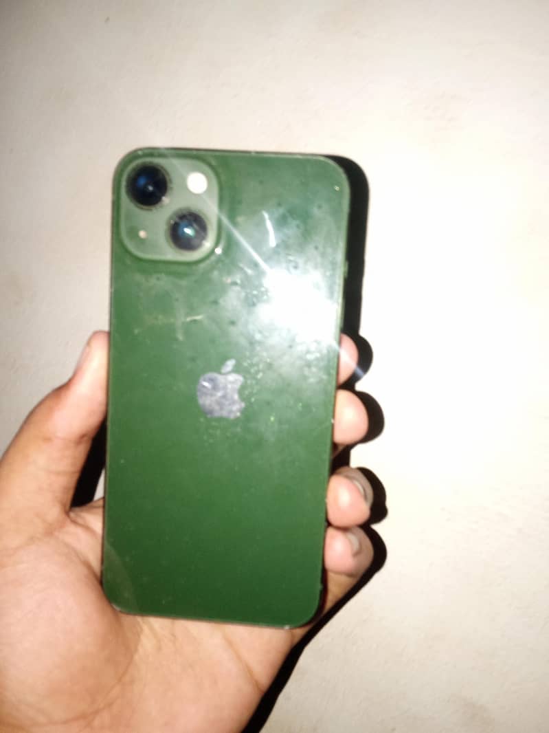 Apple iPhone 13 0