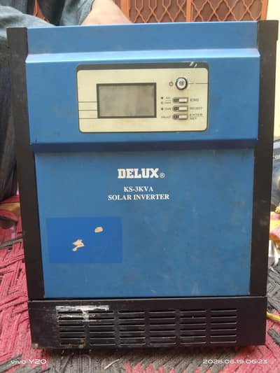 off Grid solar Inverter 3 KW Used