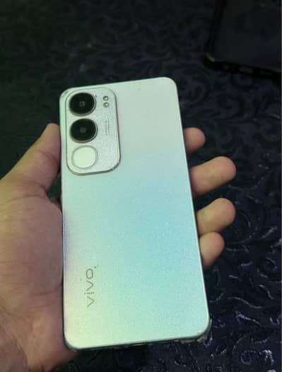 Vivo Y19s 4/128 With box