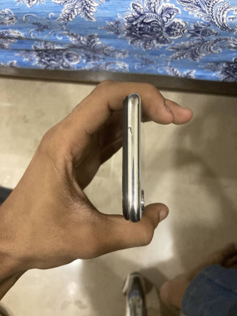 Apple iPhone X 1