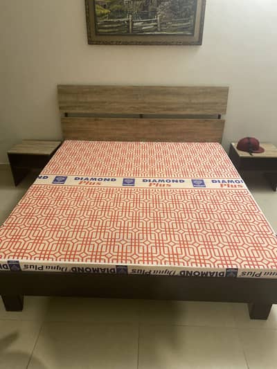 AMAZING CONDITION BED