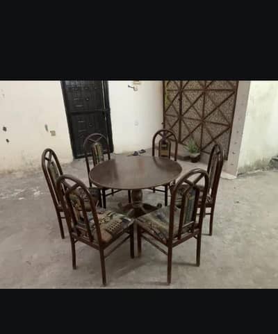Used Wooden Round Dining Table with 6 Chairs