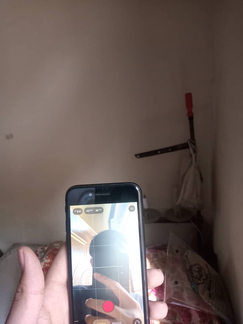Apple iPhone SE 6