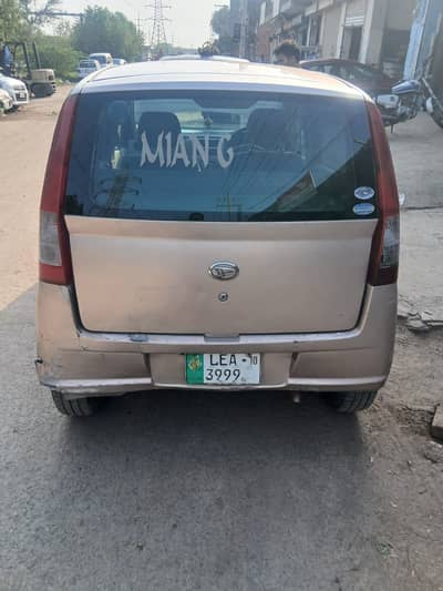 Daihatsu Mira 2010