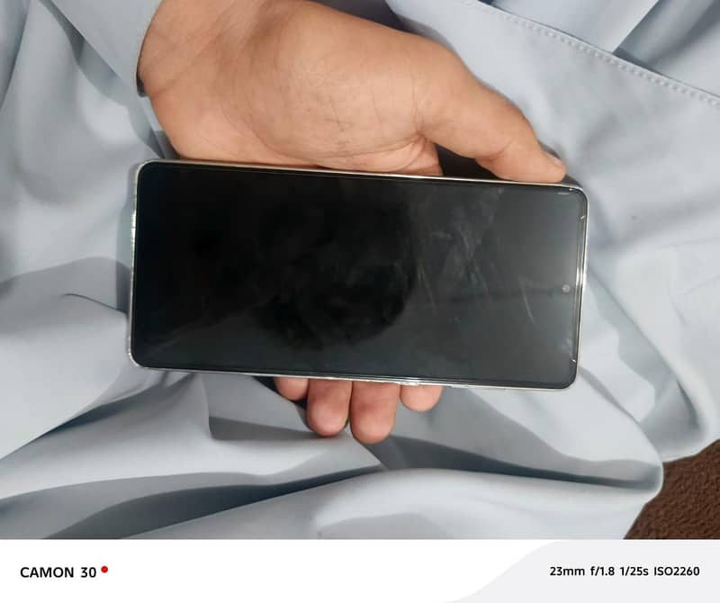 Samsung A73 6