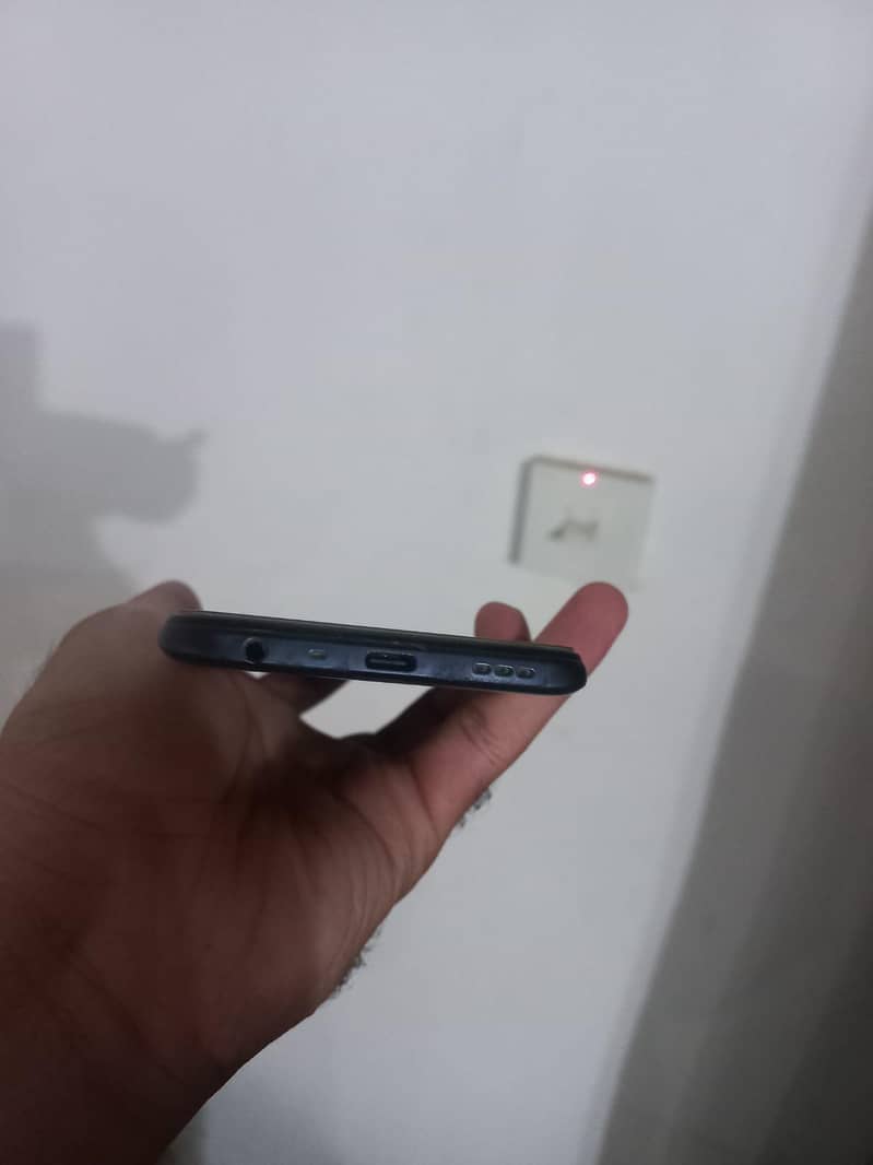OPPO A54 4