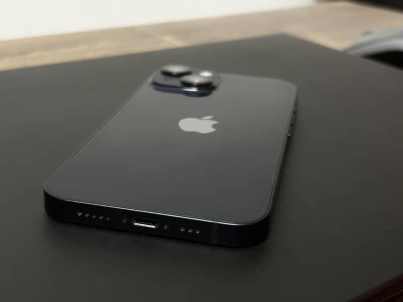Apple iPhone 14 jv mint condition BH 97% 2