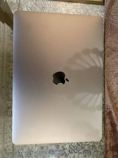 MacBook Pro 2019 | 13 inch | Touchbar
