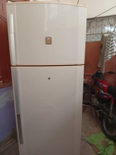Dawlanc fridge All okay new compressor