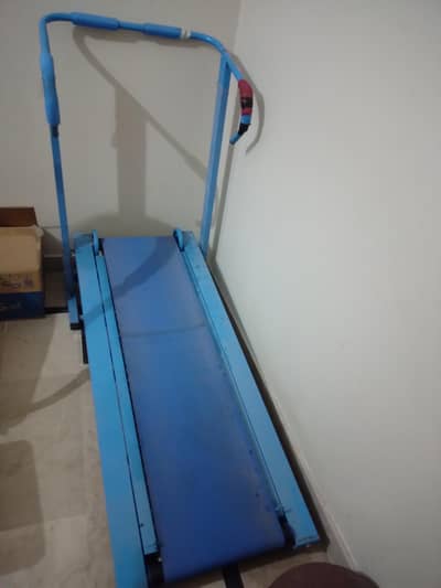 Manual treadmil iron materiol