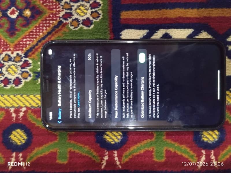 Apple iPhone 11 0
