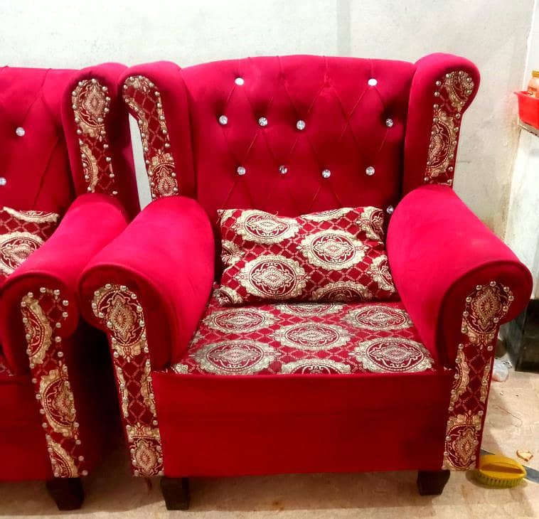 SOFA SET 5 SEATERS FOR SALE 3