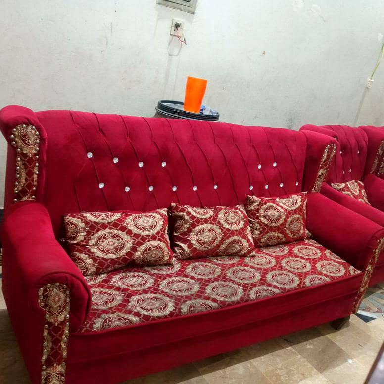 SOFA SET 5 SEATERS FOR SALE 4