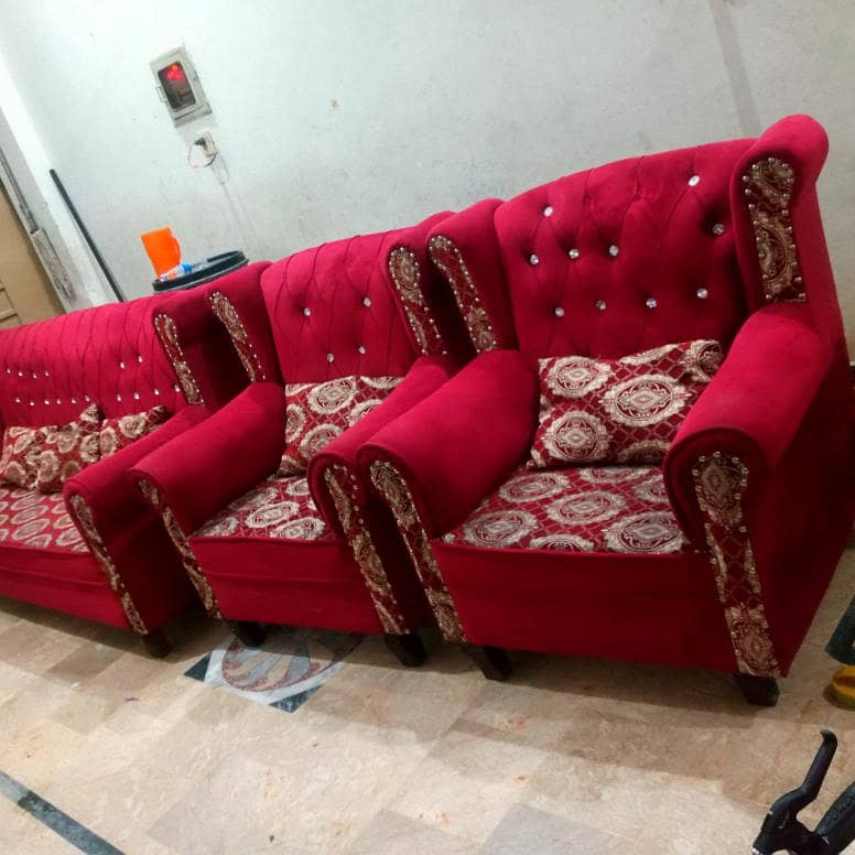 SOFA SET 5 SEATERS FOR SALE 6