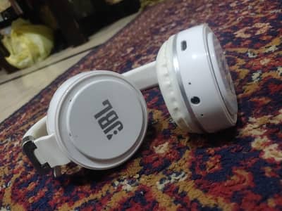 JBL ORIGINAL HEAD PHONE URJENT SELL! NO 03162770008