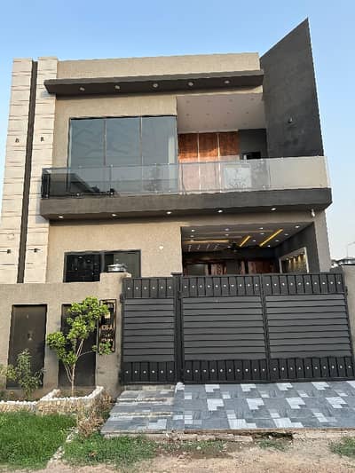 05-Marla Brand New House For Sale Near To Commercial Market
