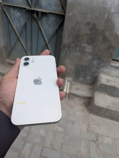 iphone 12 jv 10by10condition with box watsp 03133561355