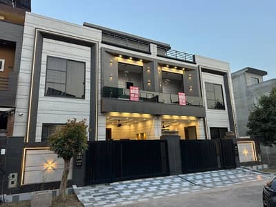 05-Marla Brand New House For Sale Super Prime Location