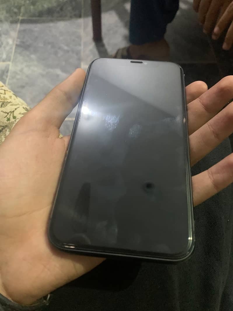 Apple iPhone 11 1