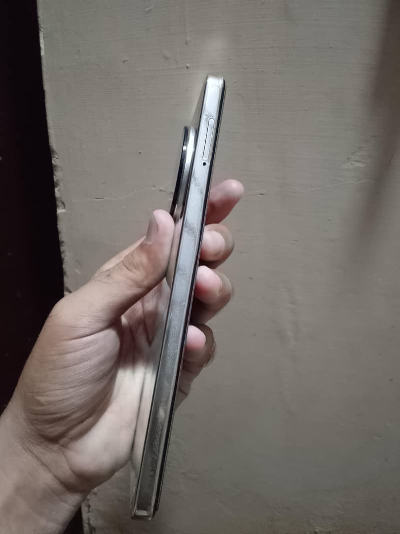 Tecno CAMON 30 2