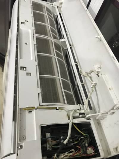 Dawlance 1.5 Ton Air Conditioner for sale