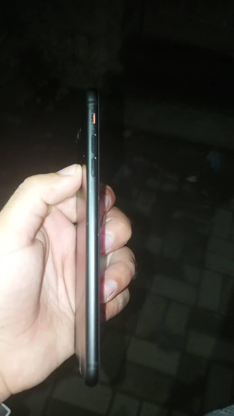 Apple iPhone 7 Plus 4