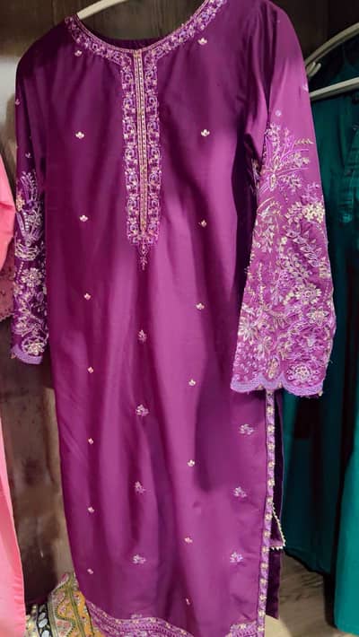 Dresses for sale . . smal n medium size . . brand dresses