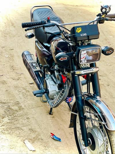 Honda 125 number laga ha