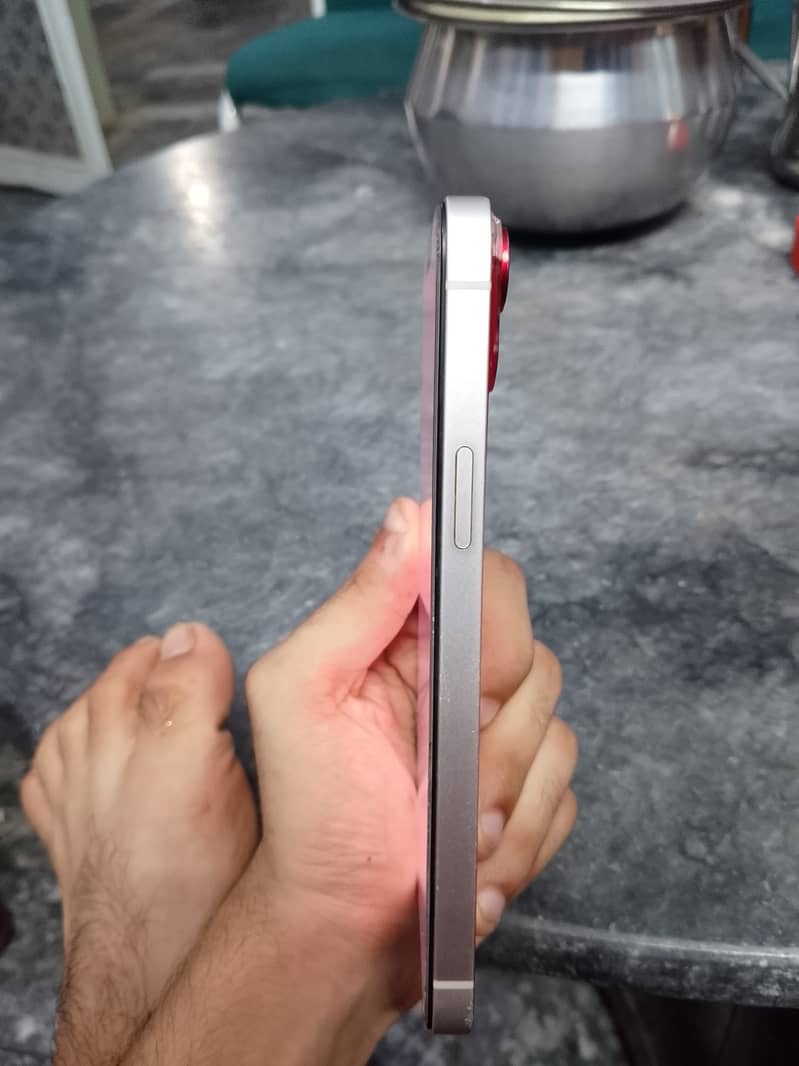 Apple iPhone 14 plus 3