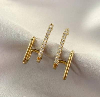 Gold plated T-bar 1 piece earring