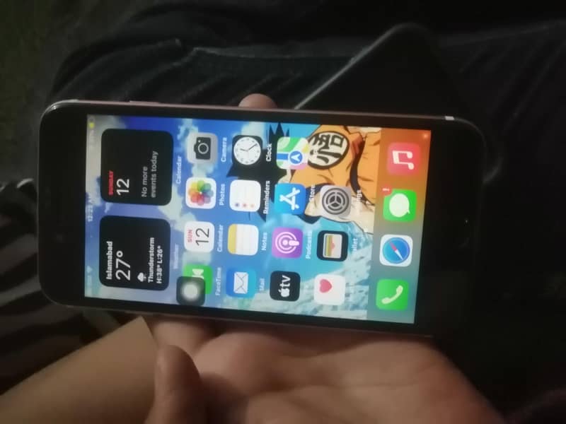 Apple iPhone 7 3