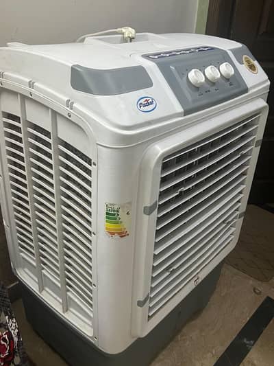 only one season use like brand new air cooler