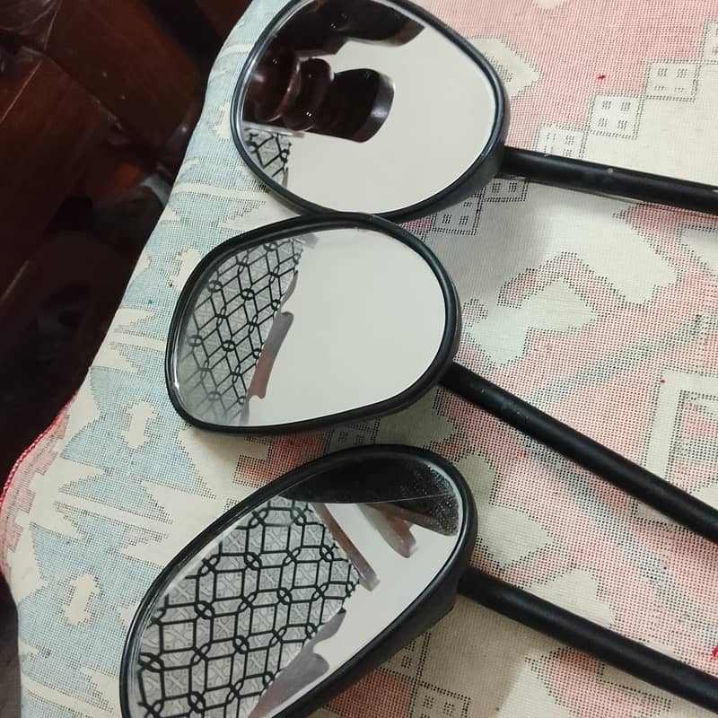 Back Side Mirror's 0