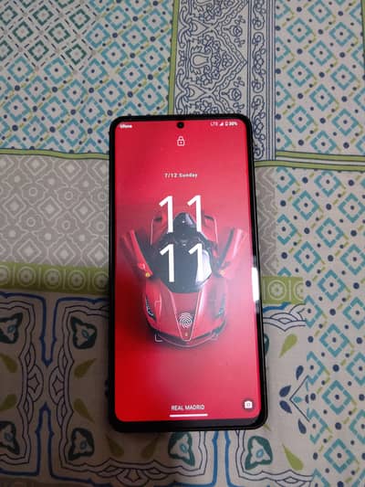 Sharp Aquos R7.  exchange krna hai