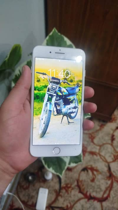 Apple iPhone 7 Plus
