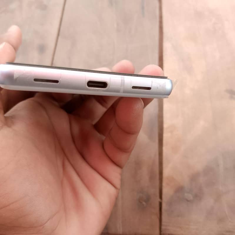 Google Pixel 7a 1