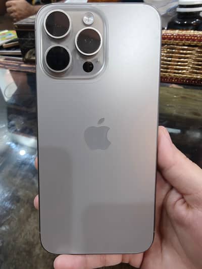 Apple iPhone 15 Pro Max